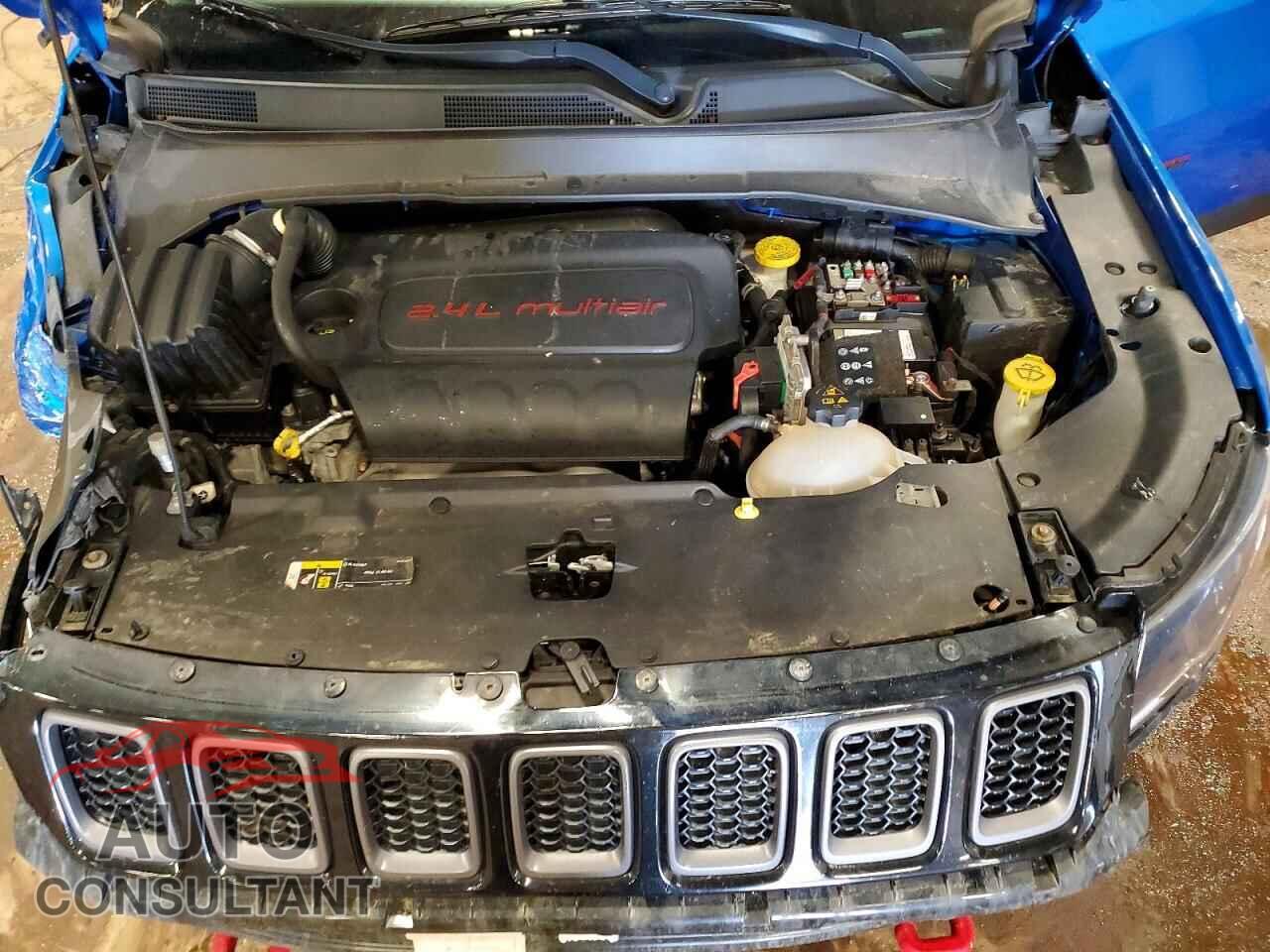 JEEP COMPASS 2019 - 3C4NJDDB2KT776013