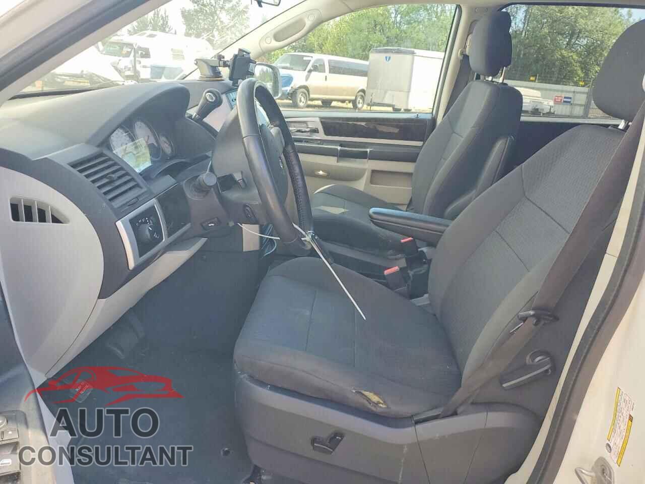 DODGE CARAVAN 2010 - 2D4RN5D18AR433181