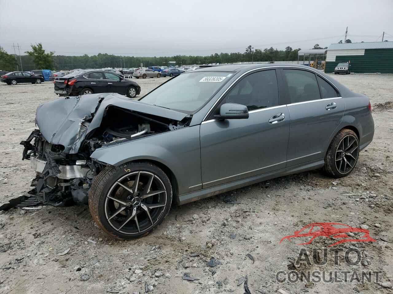MERCEDES-BENZ C-CLASS 2012 - WDDGF8BB9CR204182