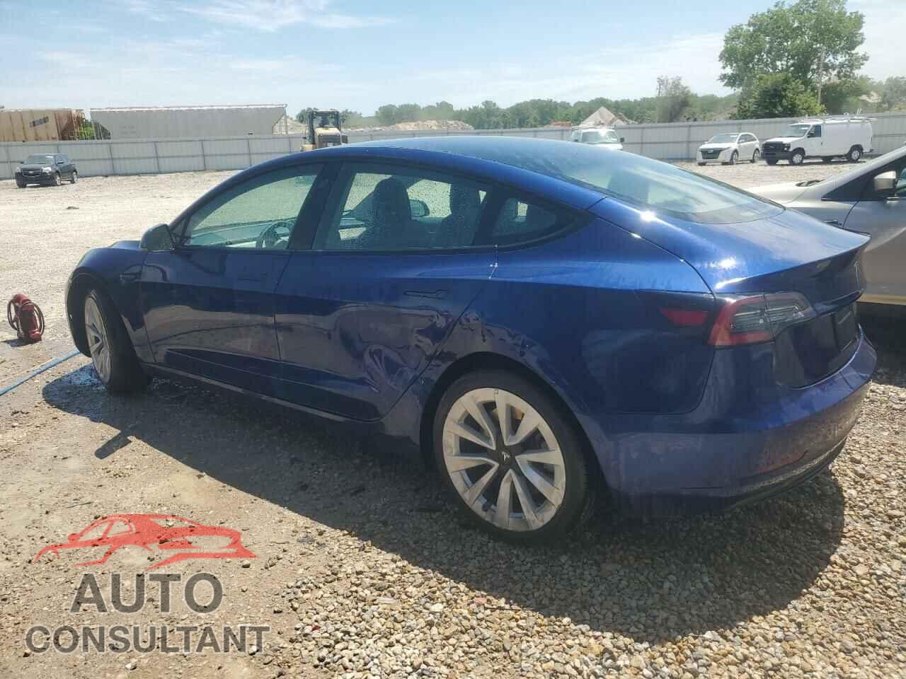 TESLA MODEL 3 2022 - 5YJ3E1EA0NF304492
