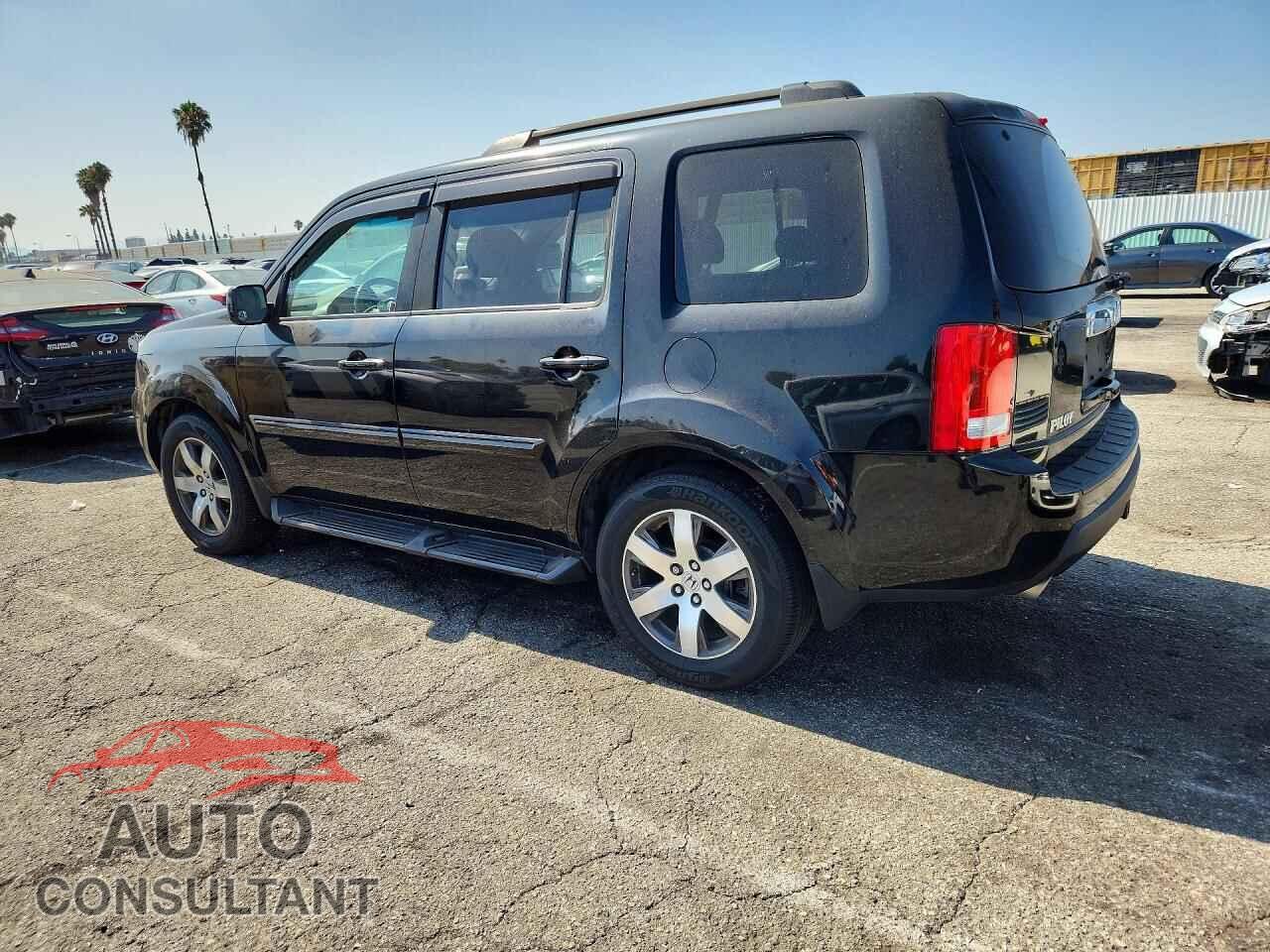 HONDA PILOT 2011 - 5FNYF3H65BB002133