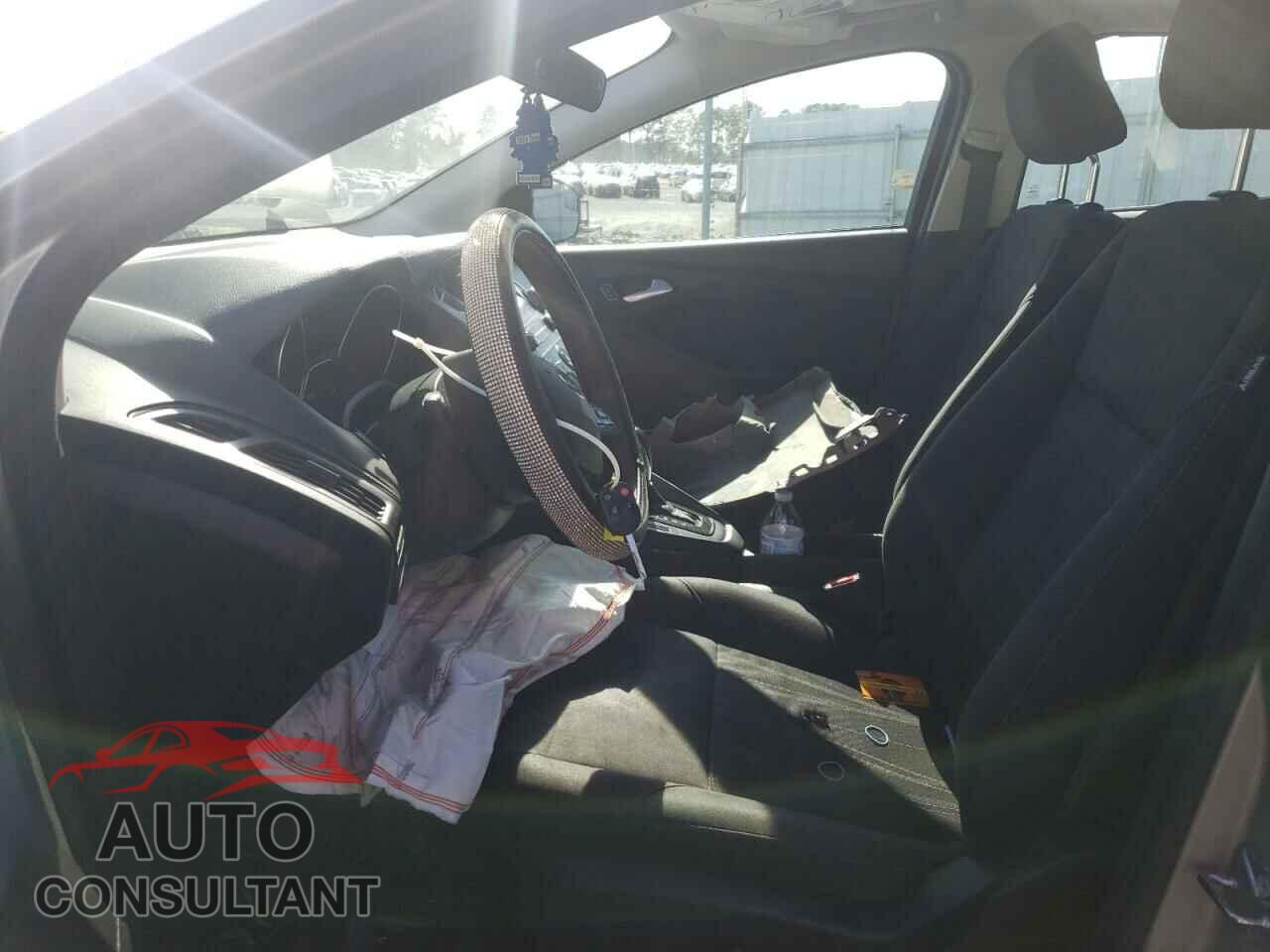 FORD FOCUS 2016 - 1FADP3F20GL249307