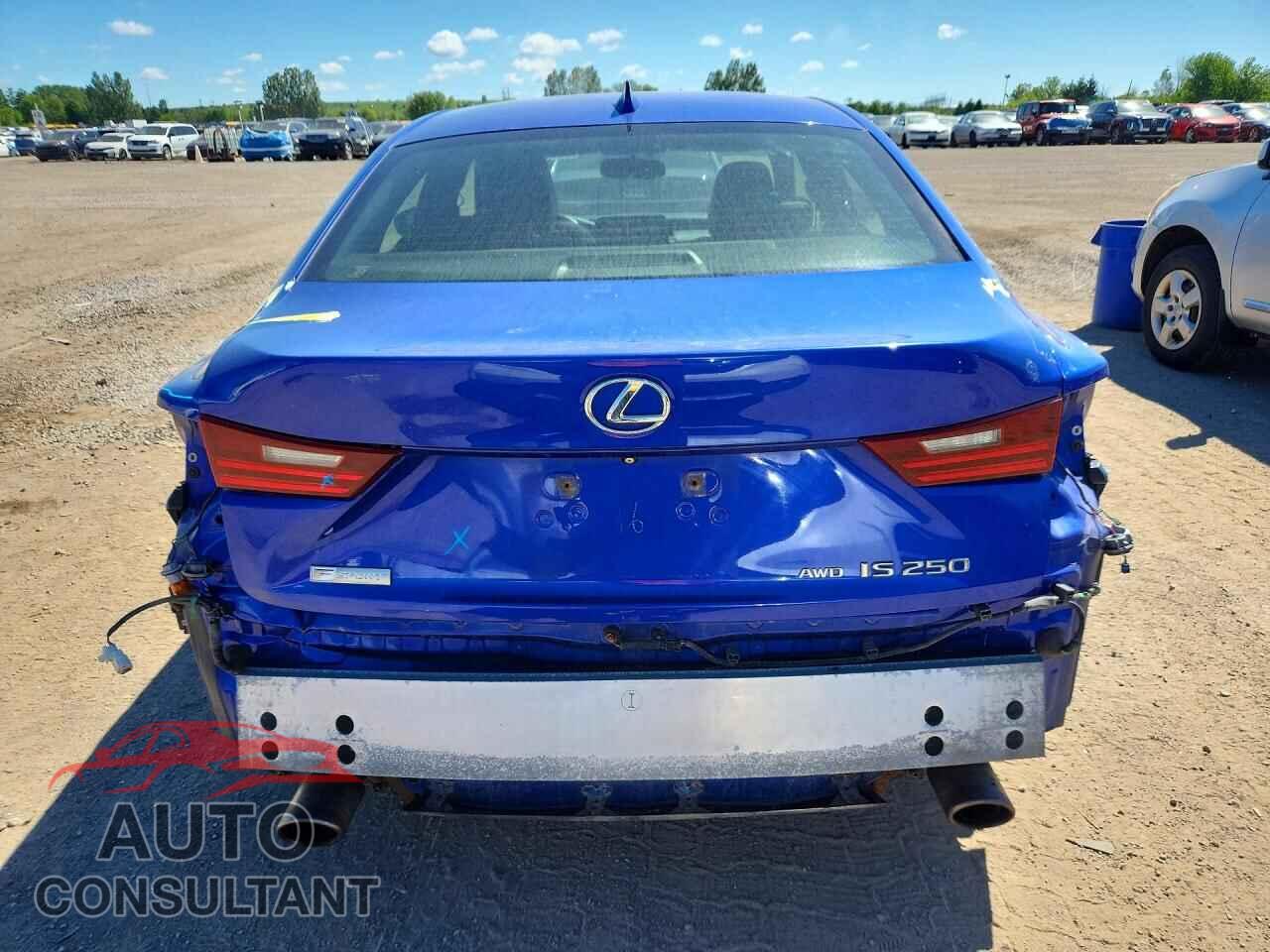 LEXUS IS 2015 - JTHCF1D29F5018021