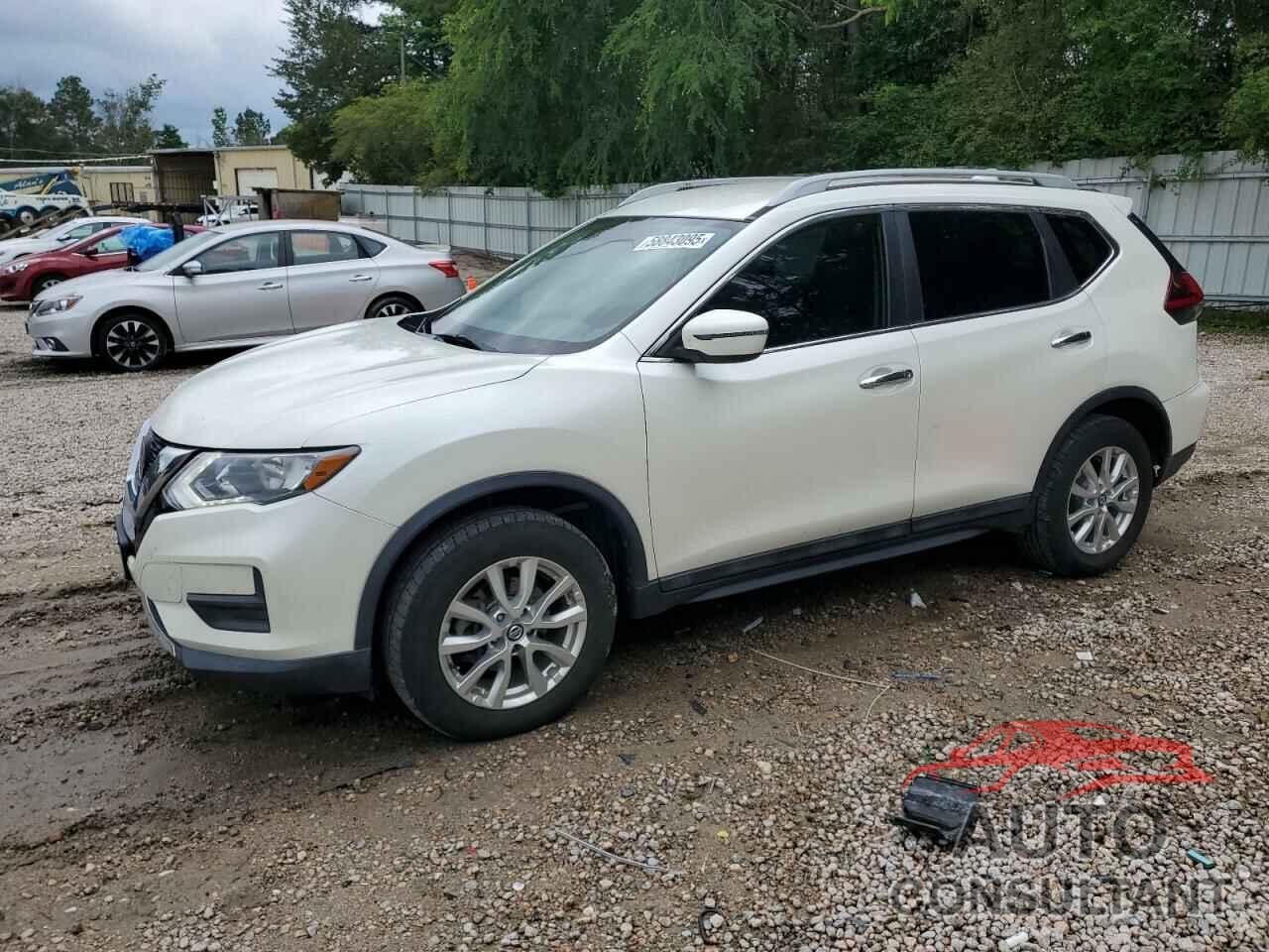 NISSAN ROGUE 2018 - 5N1AT2MV6JC710819