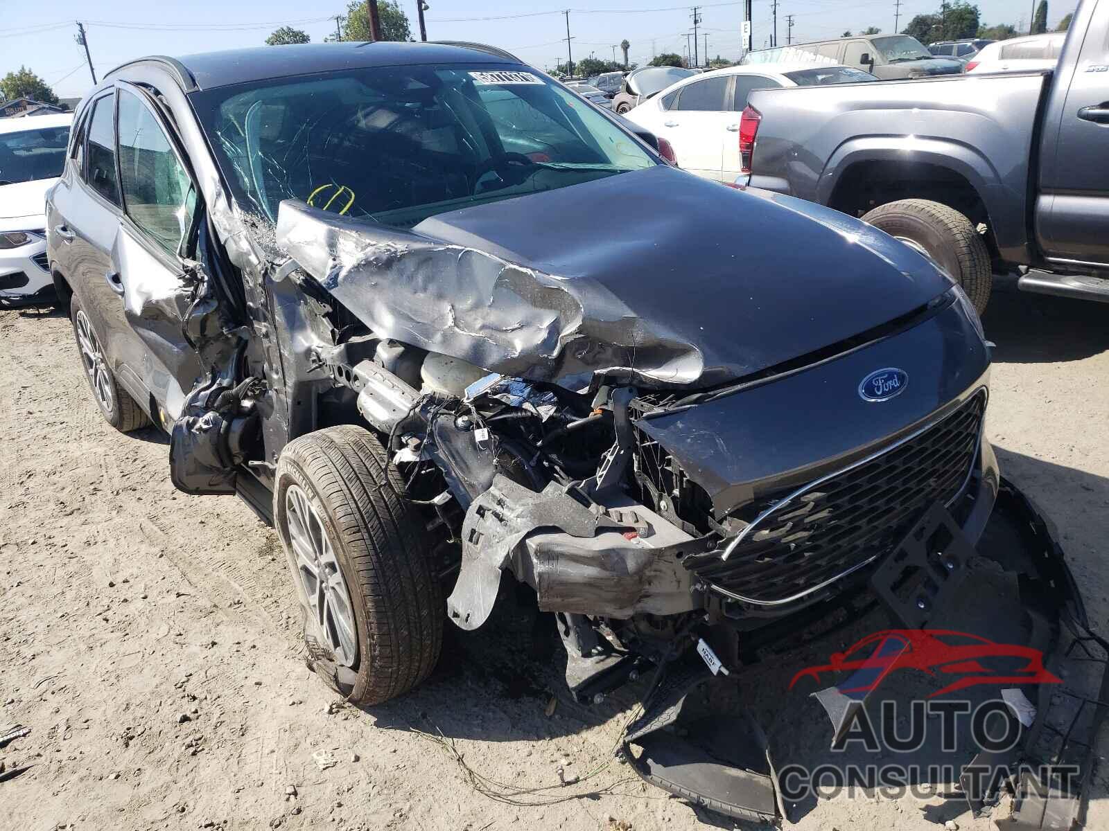 FORD ESCAPE 2021 - 1FMCU9H64MUA51400