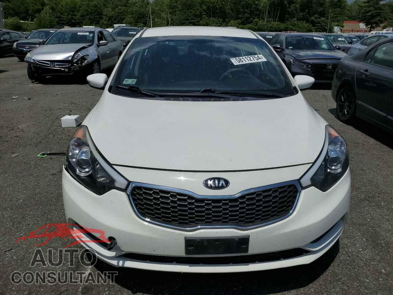 KIA FORTE 2016 - KNAFK4A69G5569034