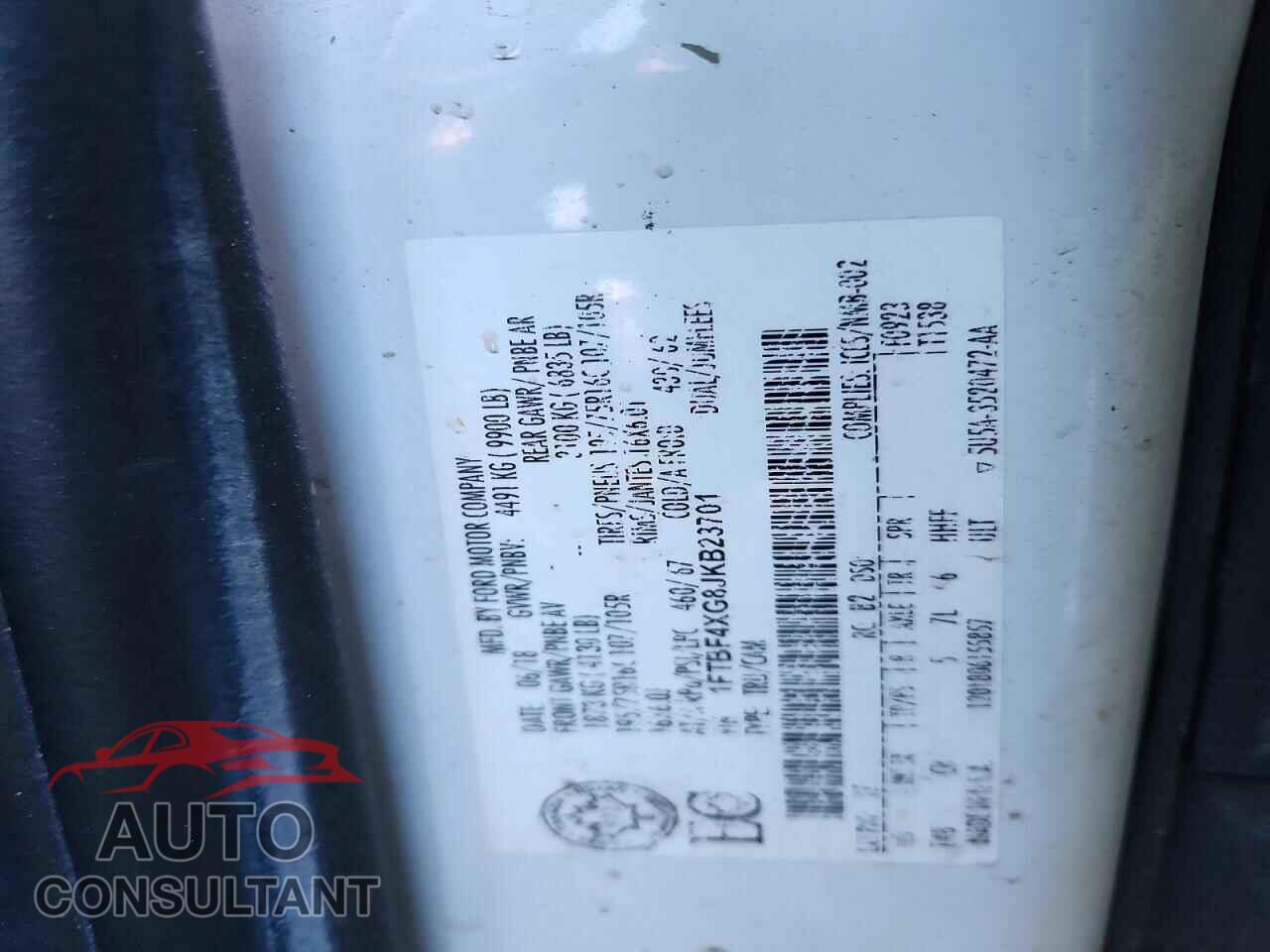 FORD TRANSIT 2018 - 1FTBF4XG8JKB23701