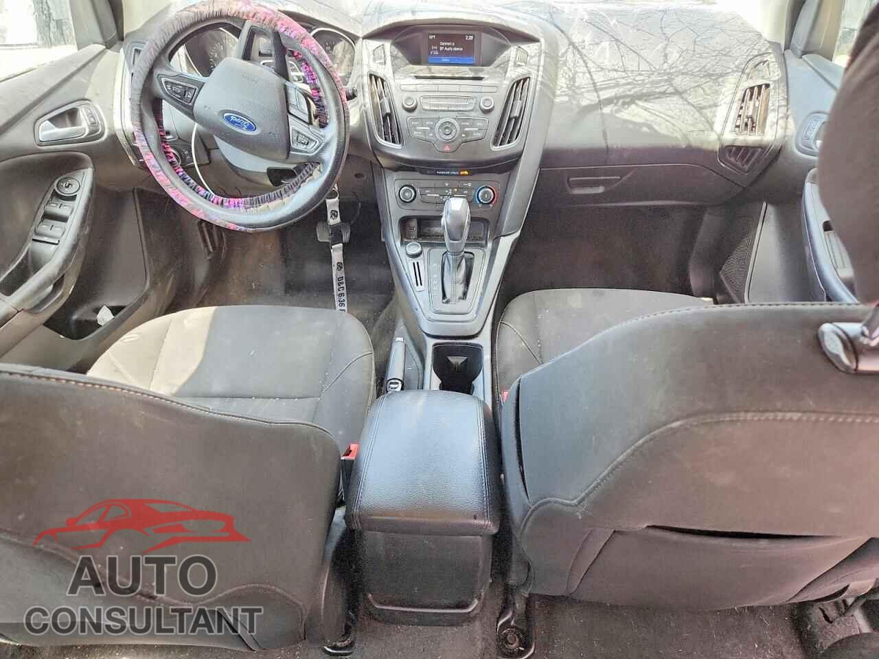 FORD FOCUS 2016 - 1FADP3K27GL325191