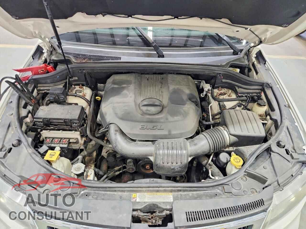 JEEP CHEROKEE 2011 - 1J4RR5GG2BC723308