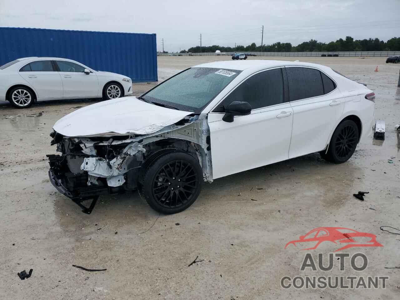TOYOTA CAMRY 2021 - 4T1G11AK0MU575257