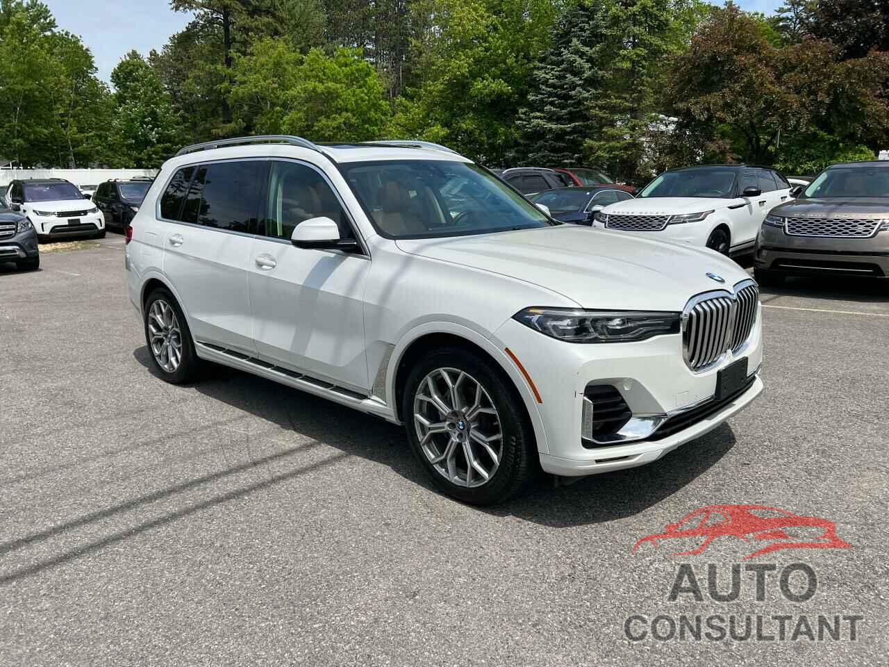 BMW X7 2020 - 5UXCW2C0XL9B92841