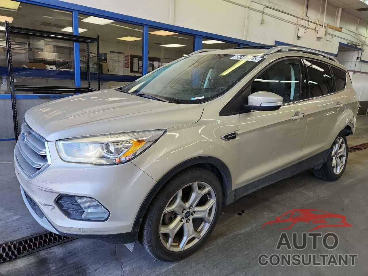 FORD ESCAPE 2017 - 1FMCU9J91HUE98311
