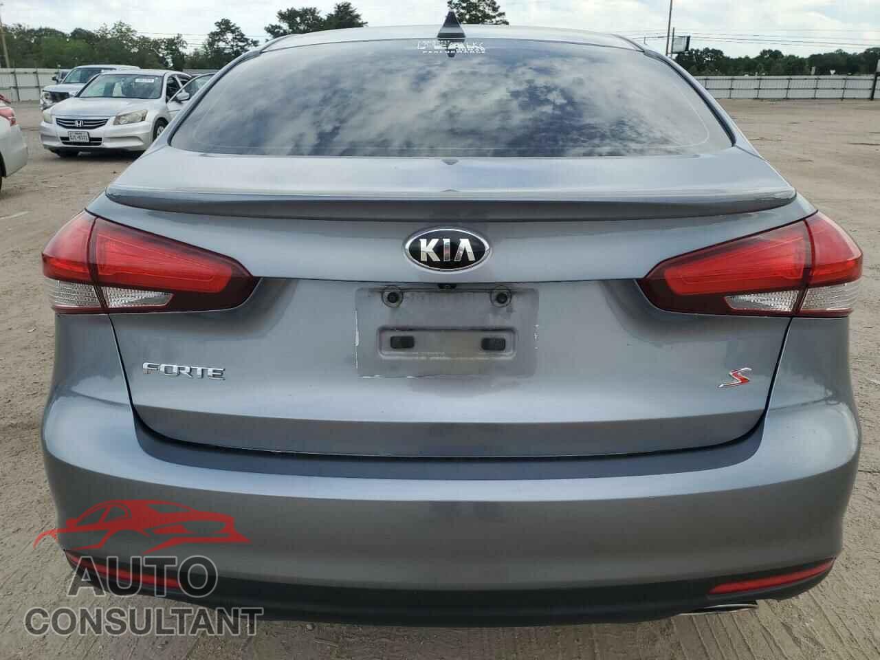 KIA FORTE 2017 - 3KPFL4A78HE115565