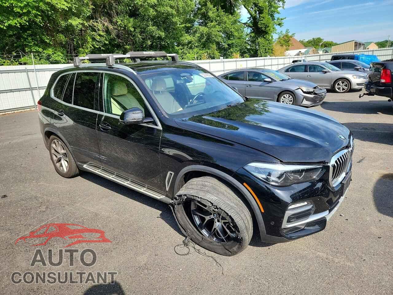 BMW X5 2021 - 5UXCR6C03M9E57406
