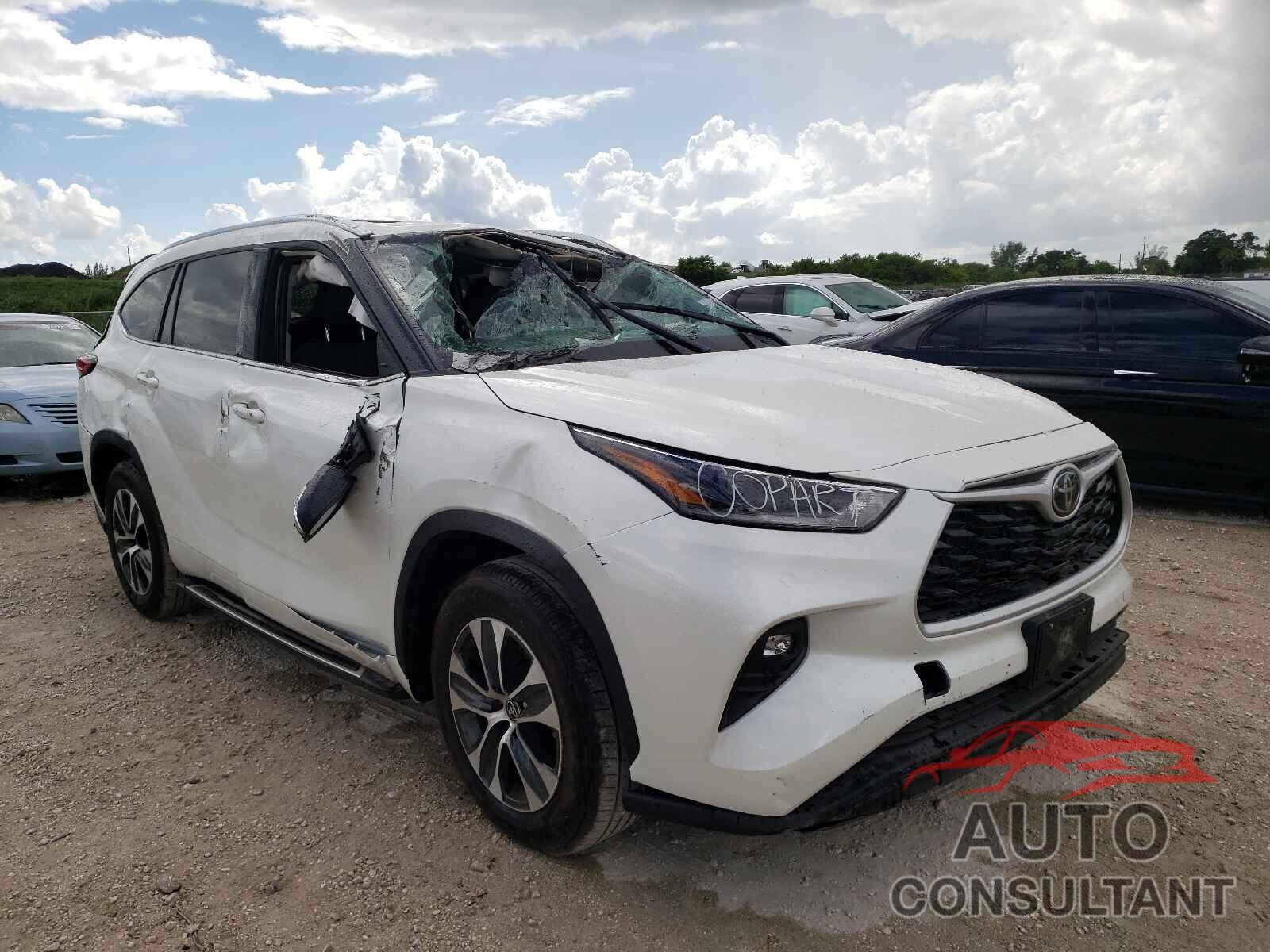 TOYOTA HIGHLANDER 2021 - 5TDGZRAH0MS531179