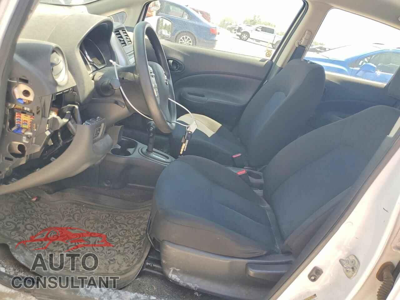 NISSAN VERSA 2016 - 3N1CE2CP6GL353670