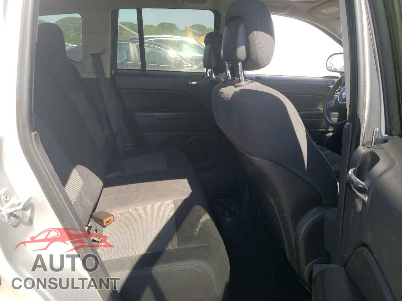 JEEP COMPASS 2011 - 1J4NF1FB1BD282397