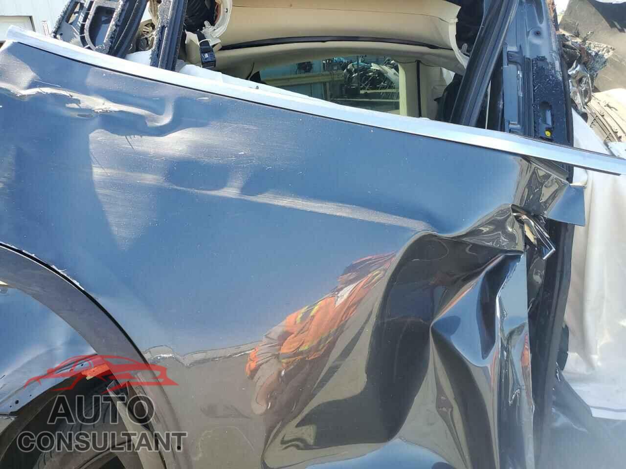 TESLA MODEL X 2016 - 5YJXCAE44GF002658
