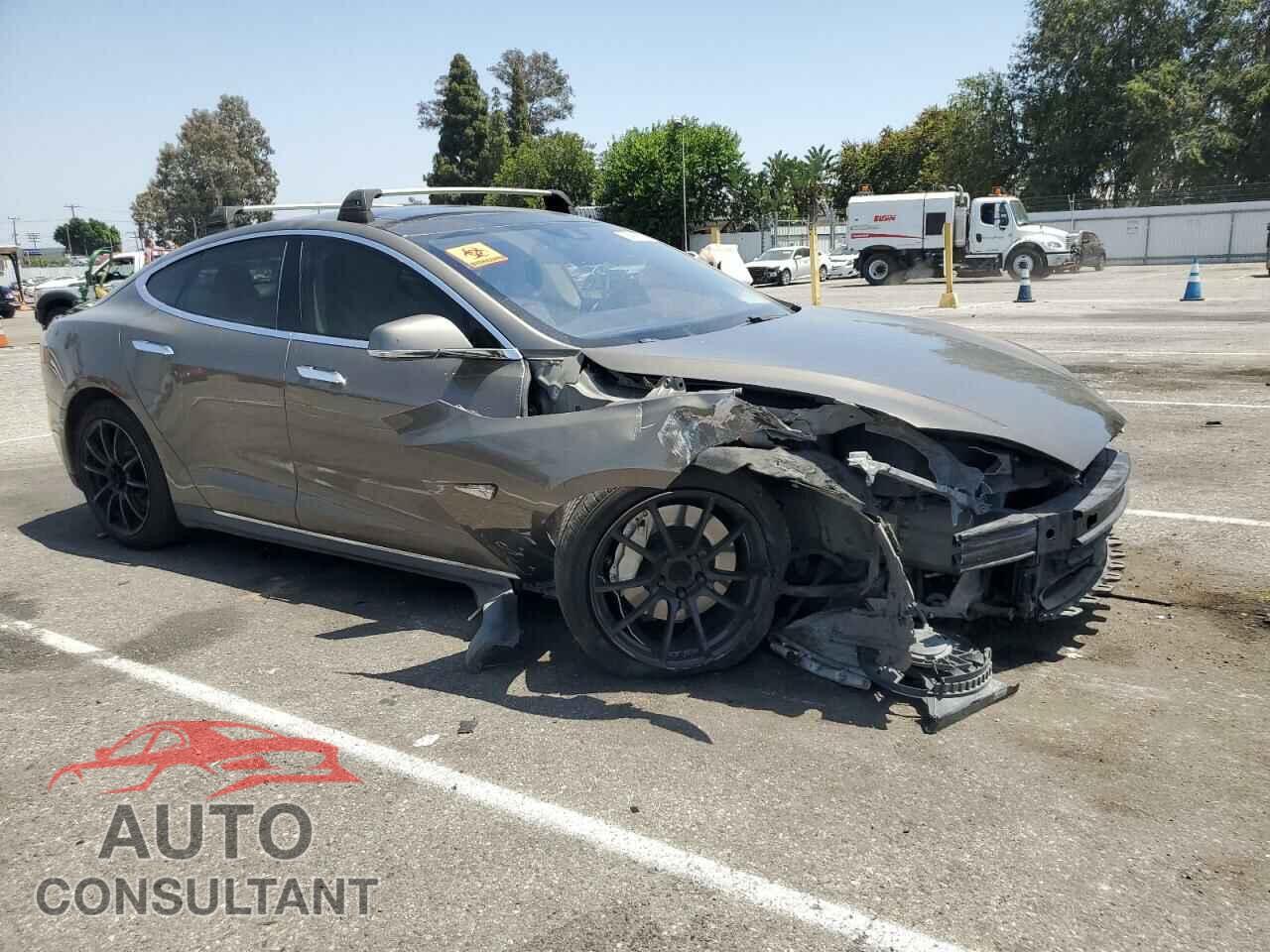 TESLA MODEL S 2016 - 5YJSA1E10GF126349