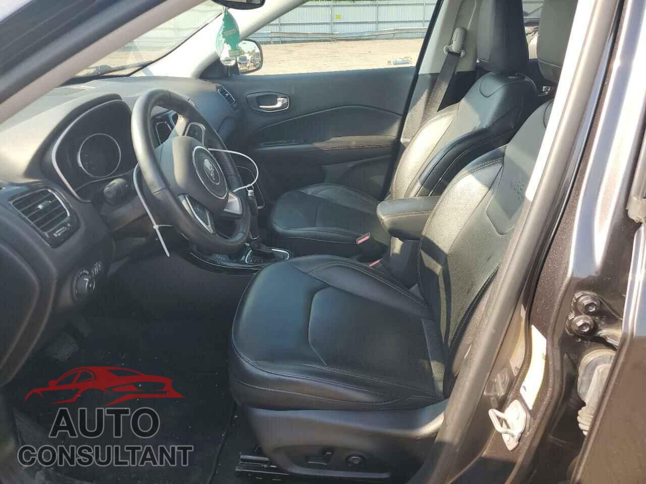 JEEP COMPASS 2019 - 3C4NJDCB3KT761098