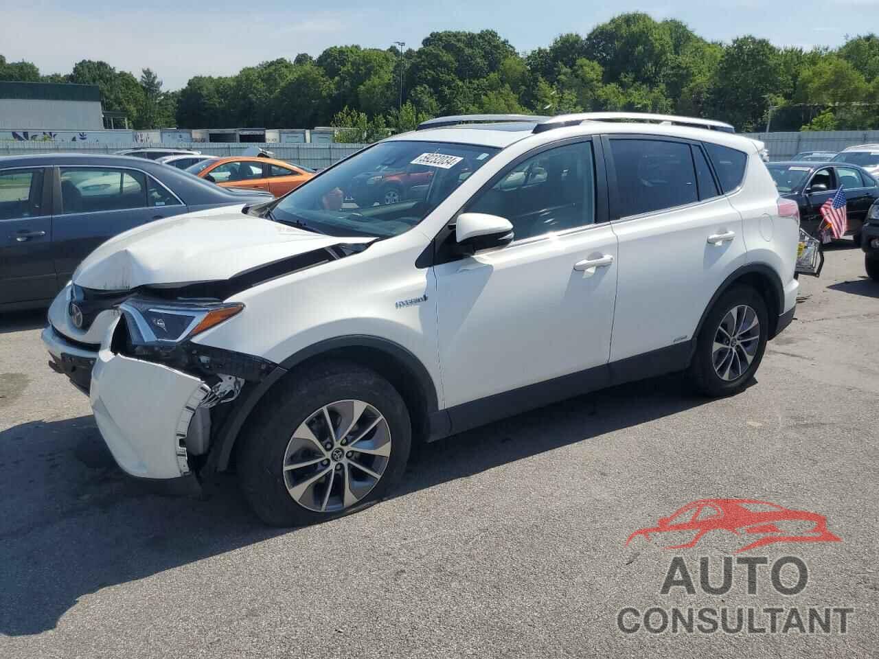 TOYOTA RAV4 2017 - JTMRJREV9HD097815