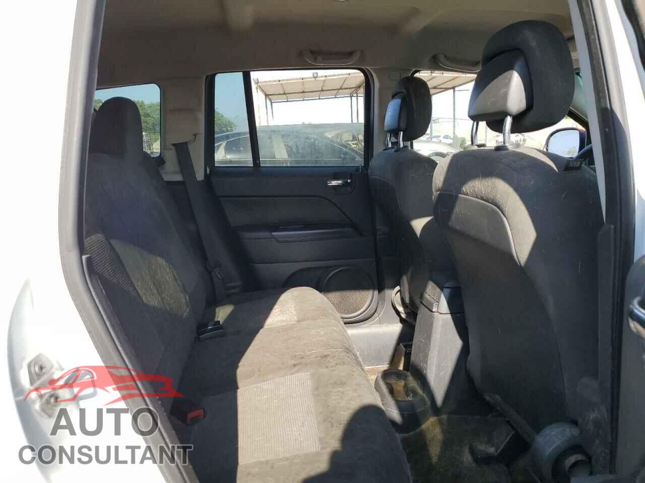 JEEP COMPASS 2015 - 1C4NJCBA3FD262557