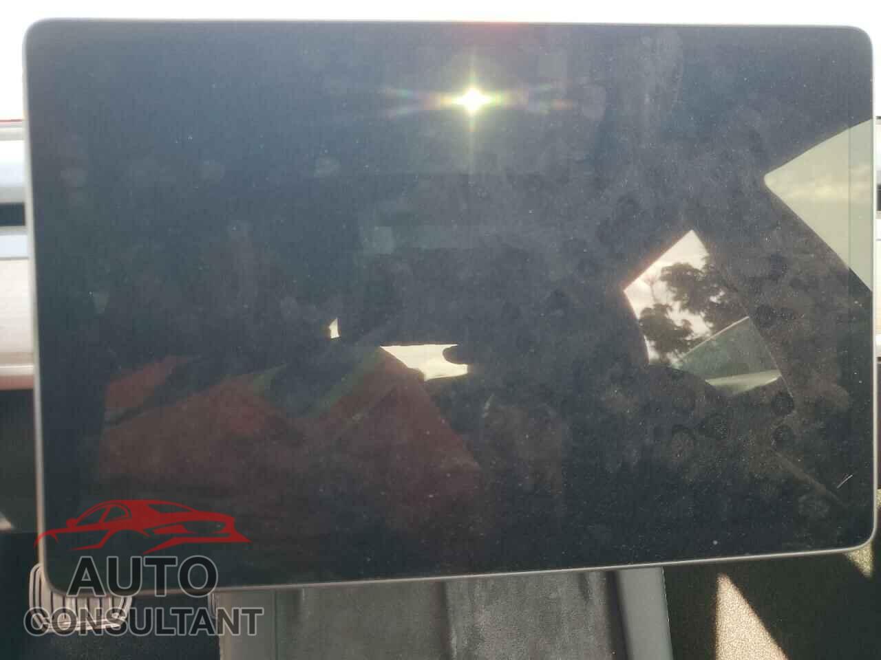 TESLA MODEL 3 2022 - 5YJ3E1EB7NF313599
