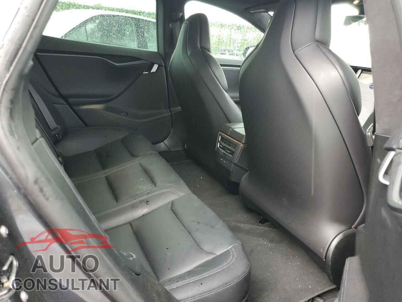 TESLA MODEL S 2018 - 5YJSA1E20JF281290