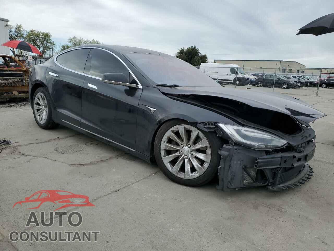 TESLA MODEL S 2018 - 5YJSA1E29JF293521