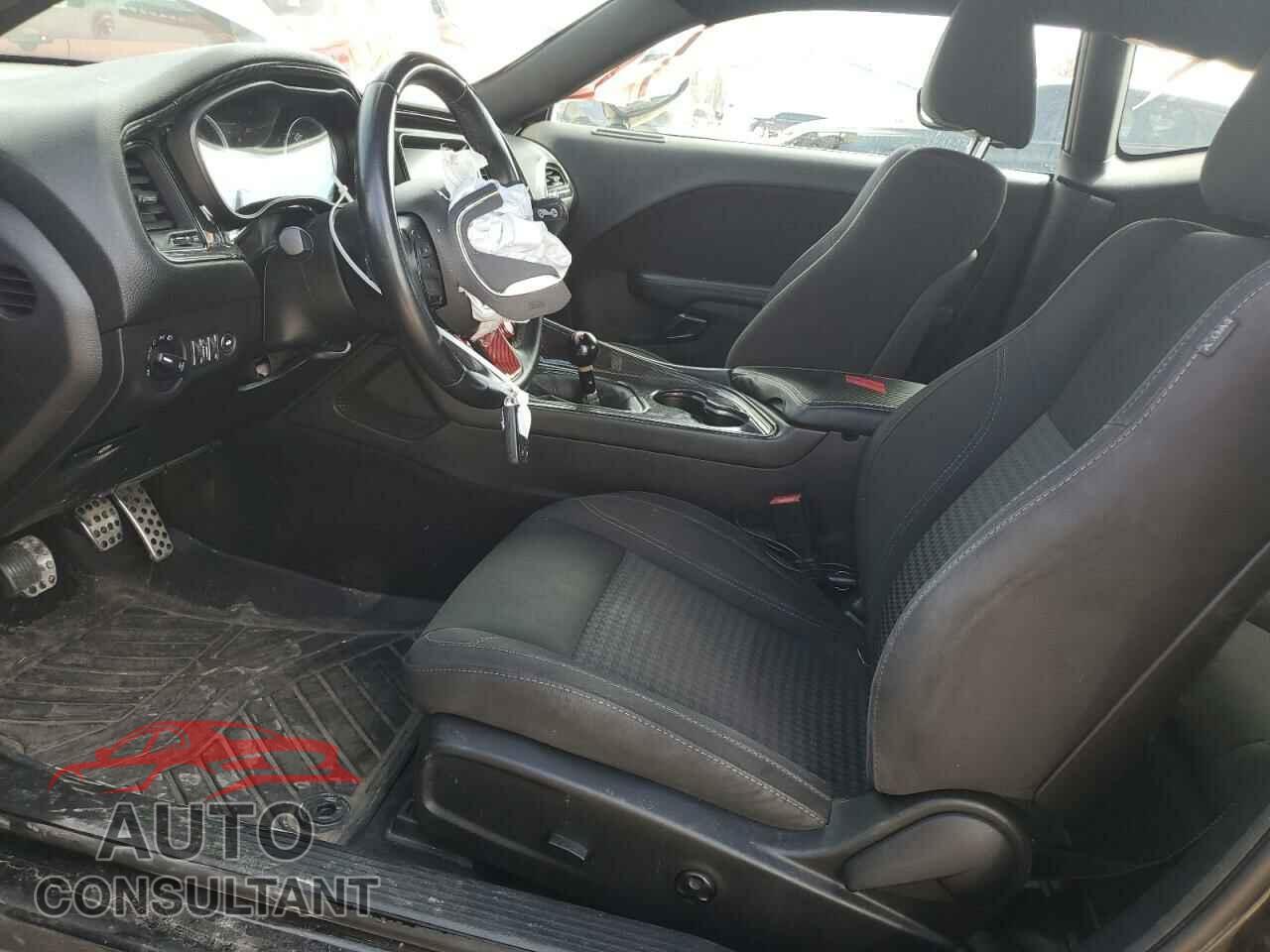 DODGE CHALLENGER 2015 - 2C3CDZAT9FH718735