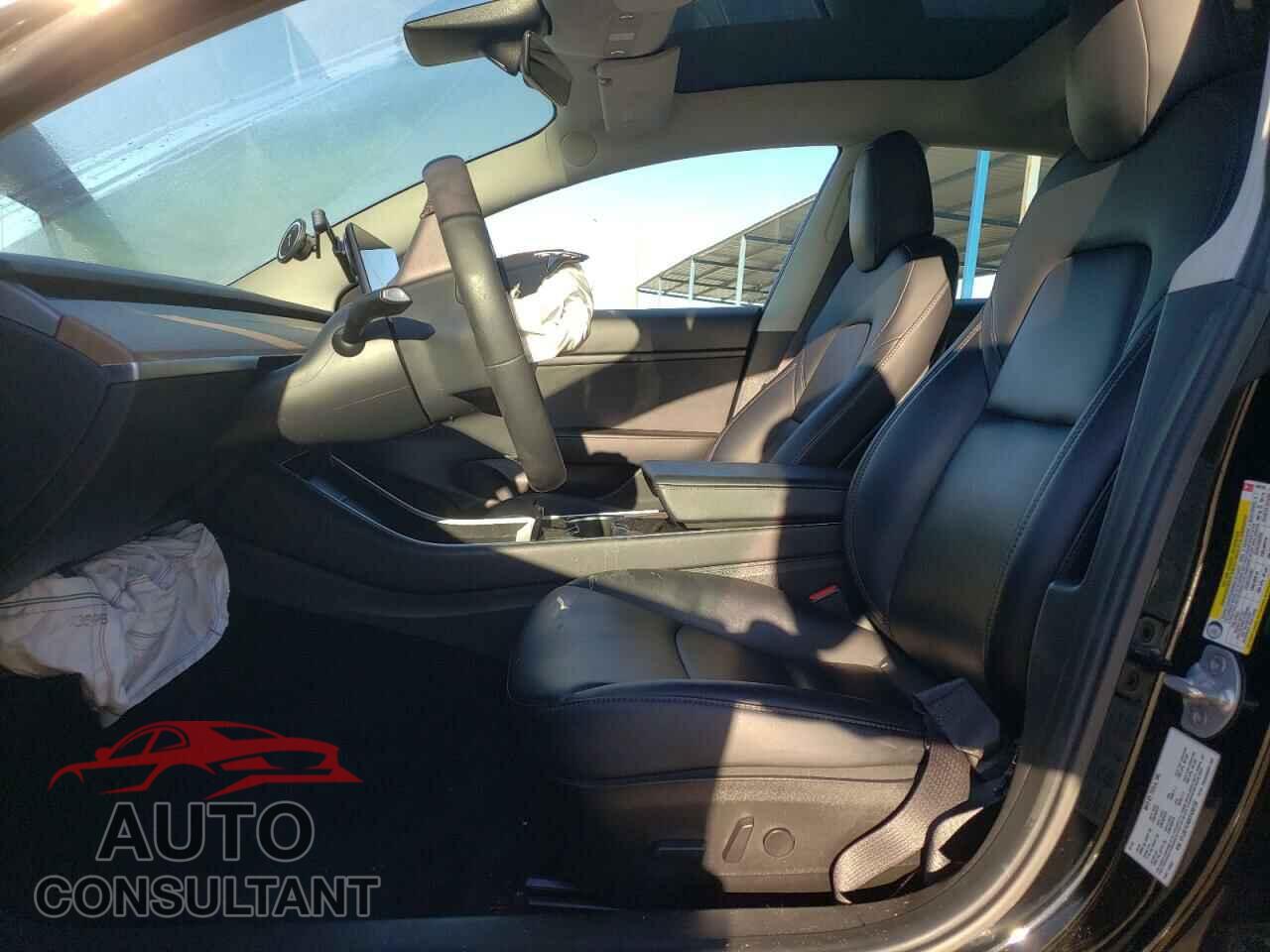 TESLA MODEL 3 2019 - 5YJ3E1EA6KF436152