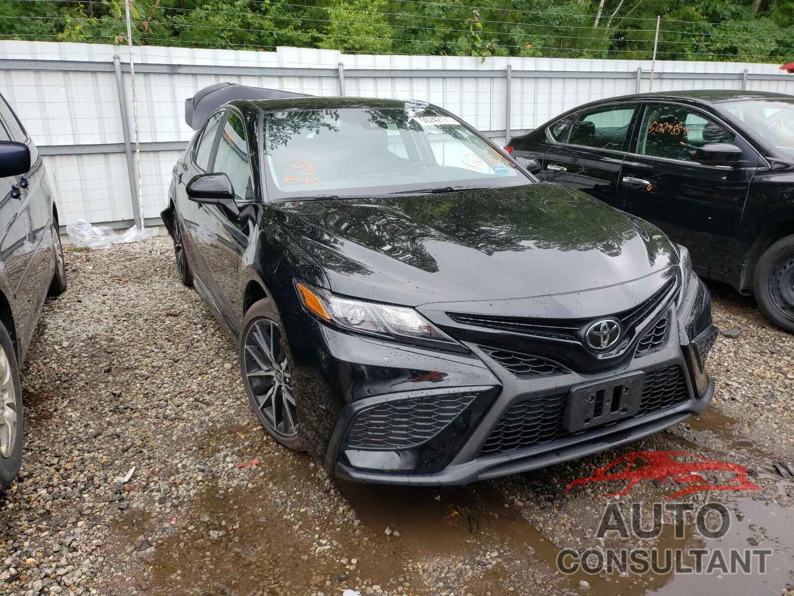TOYOTA CAMRY 2021 - 4T1G11AK9MU433361