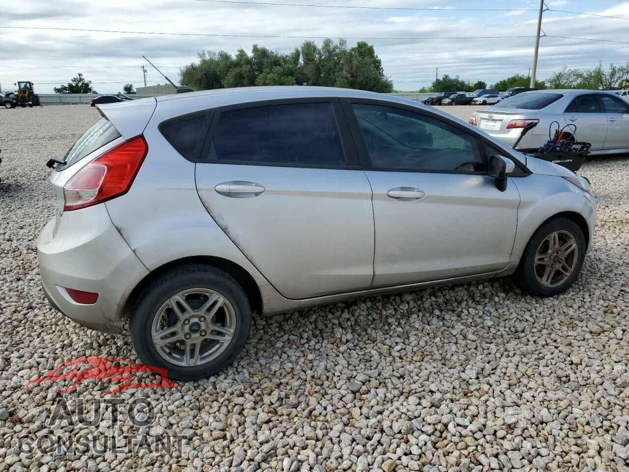 FORD FIESTA 2017 - 3FADP4EJ4HM154005