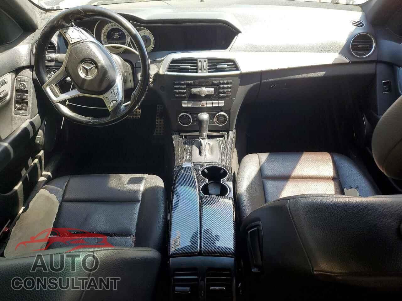 MERCEDES-BENZ C-CLASS 2013 - WDDGF4HB7DR295504