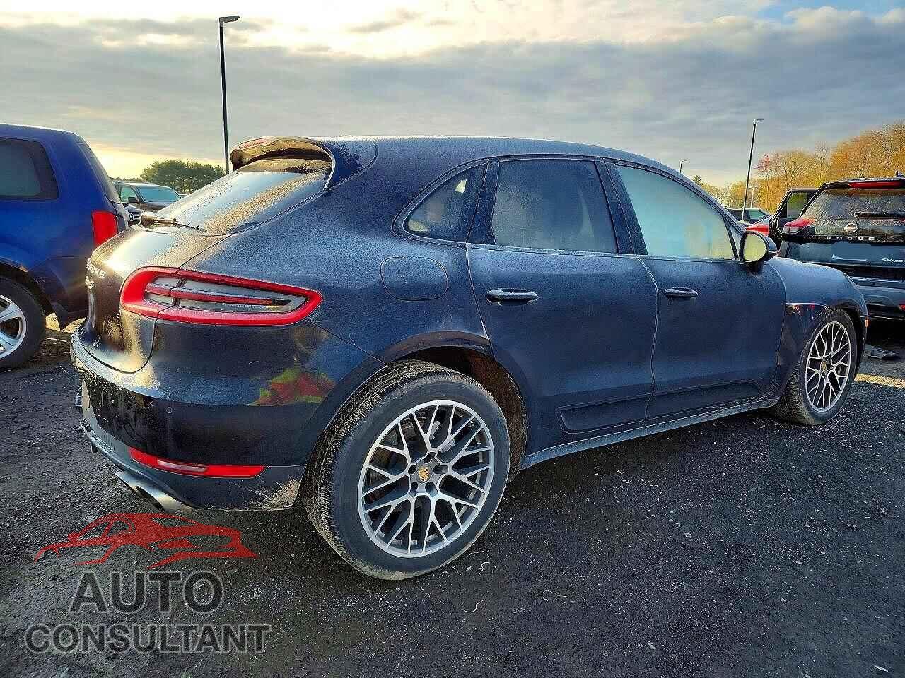 PORSCHE MACAN 2016 - WP1AB2A56GLB50089