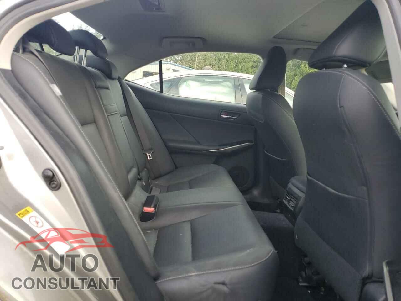 LEXUS IS 2014 - JTHBF1D21E5032098