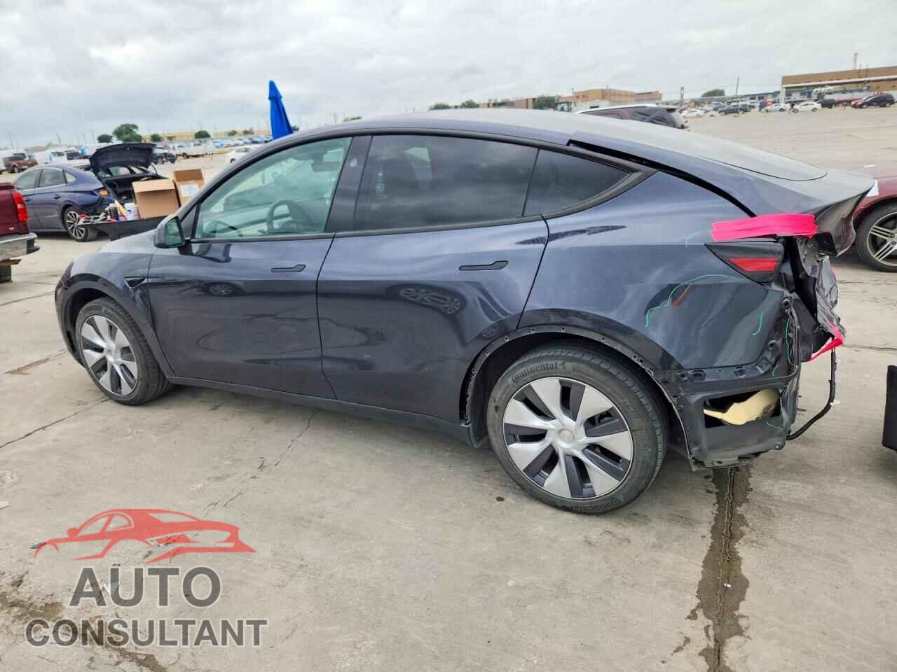 TESLA MODEL Y 2024 - 7SAYGDEEXRA246269