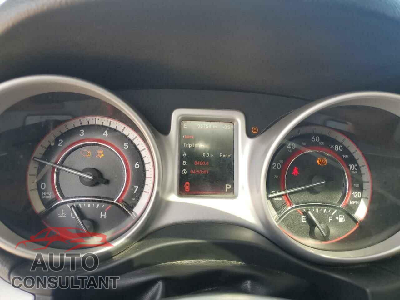 DODGE JOURNEY 2017 - 3C4PDCGG8HT702380