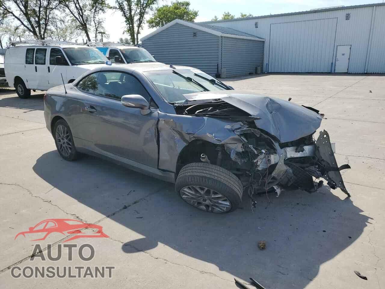 LEXUS IS 2012 - JTHFF2C20C2521700