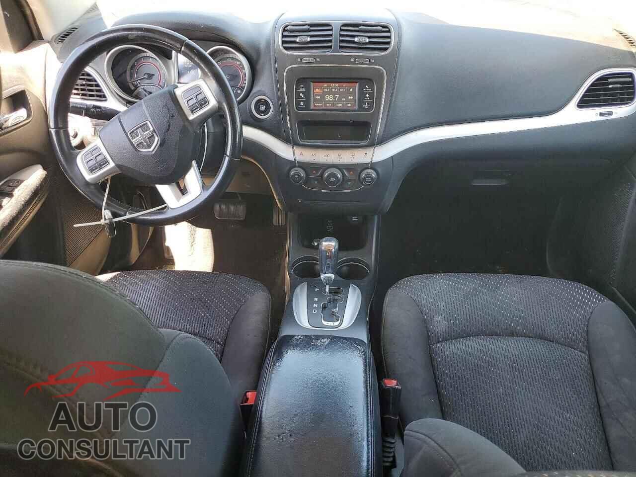 DODGE JOURNEY 2017 - 3C4PDCBG3HT677511