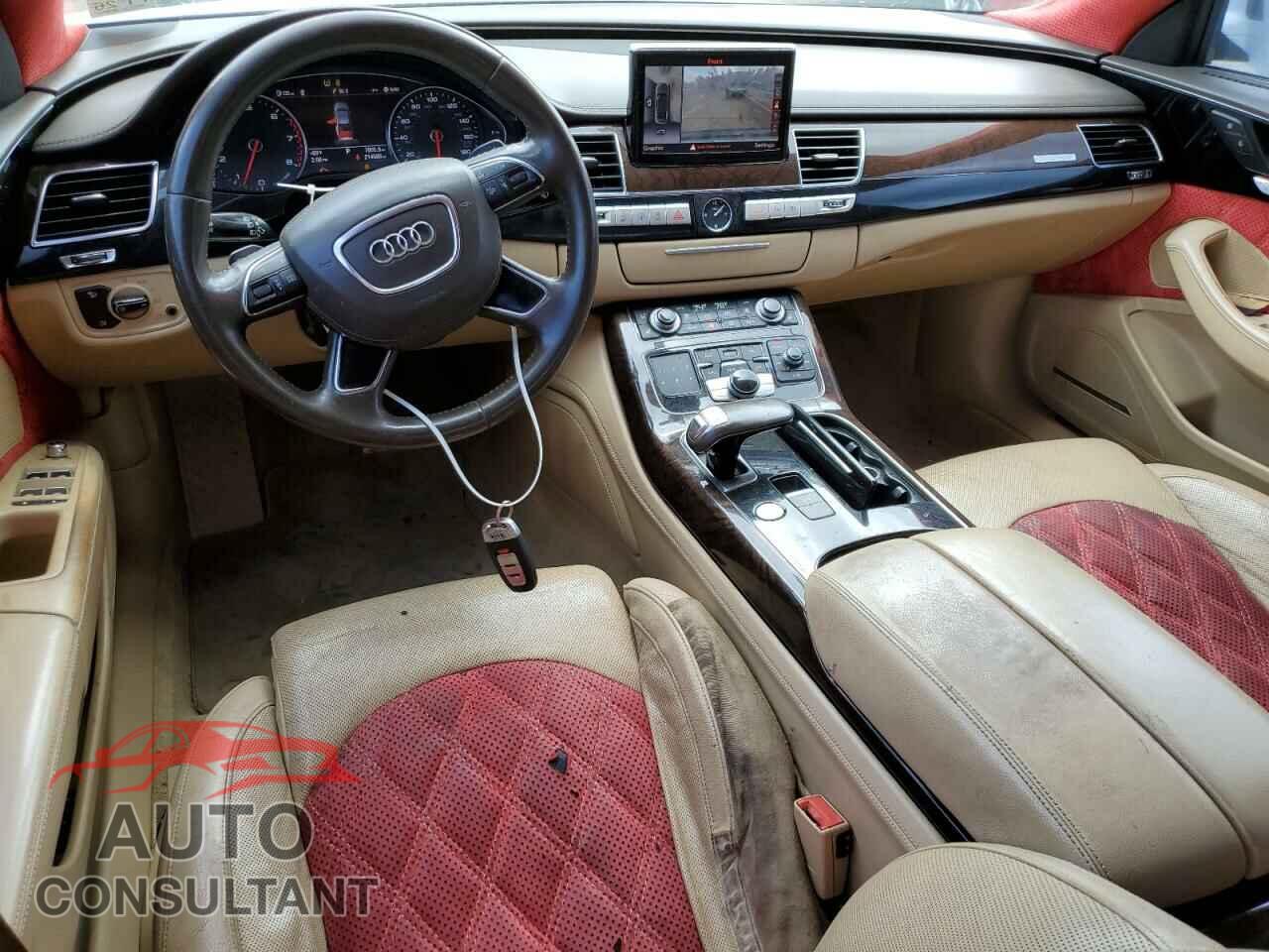 AUDI A8 2014 - WAURGAFD6EN004841