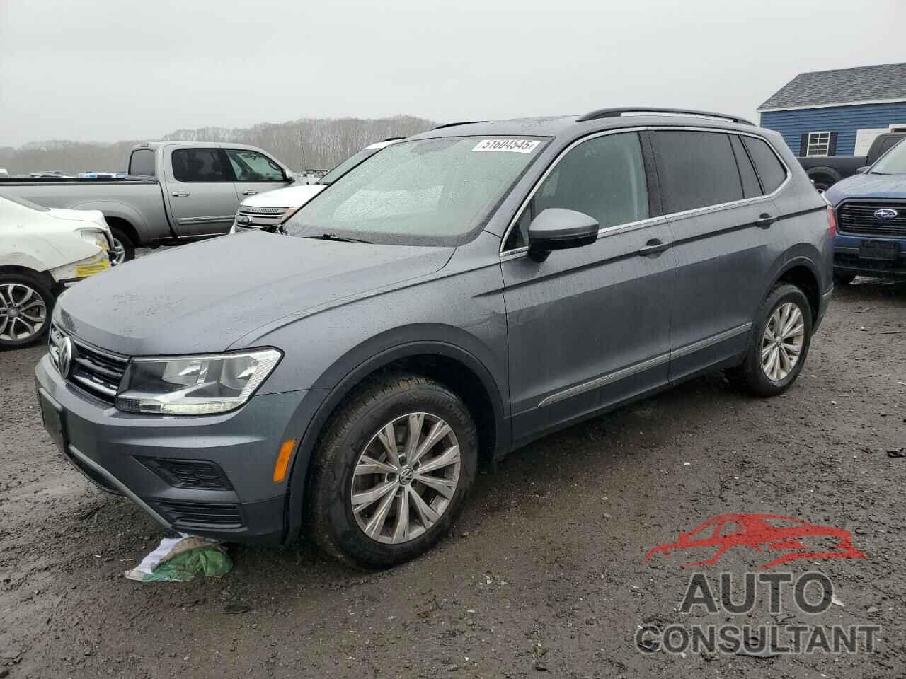 VOLKSWAGEN TIGUAN 2018 - 3VV2B7AX1JM147306
