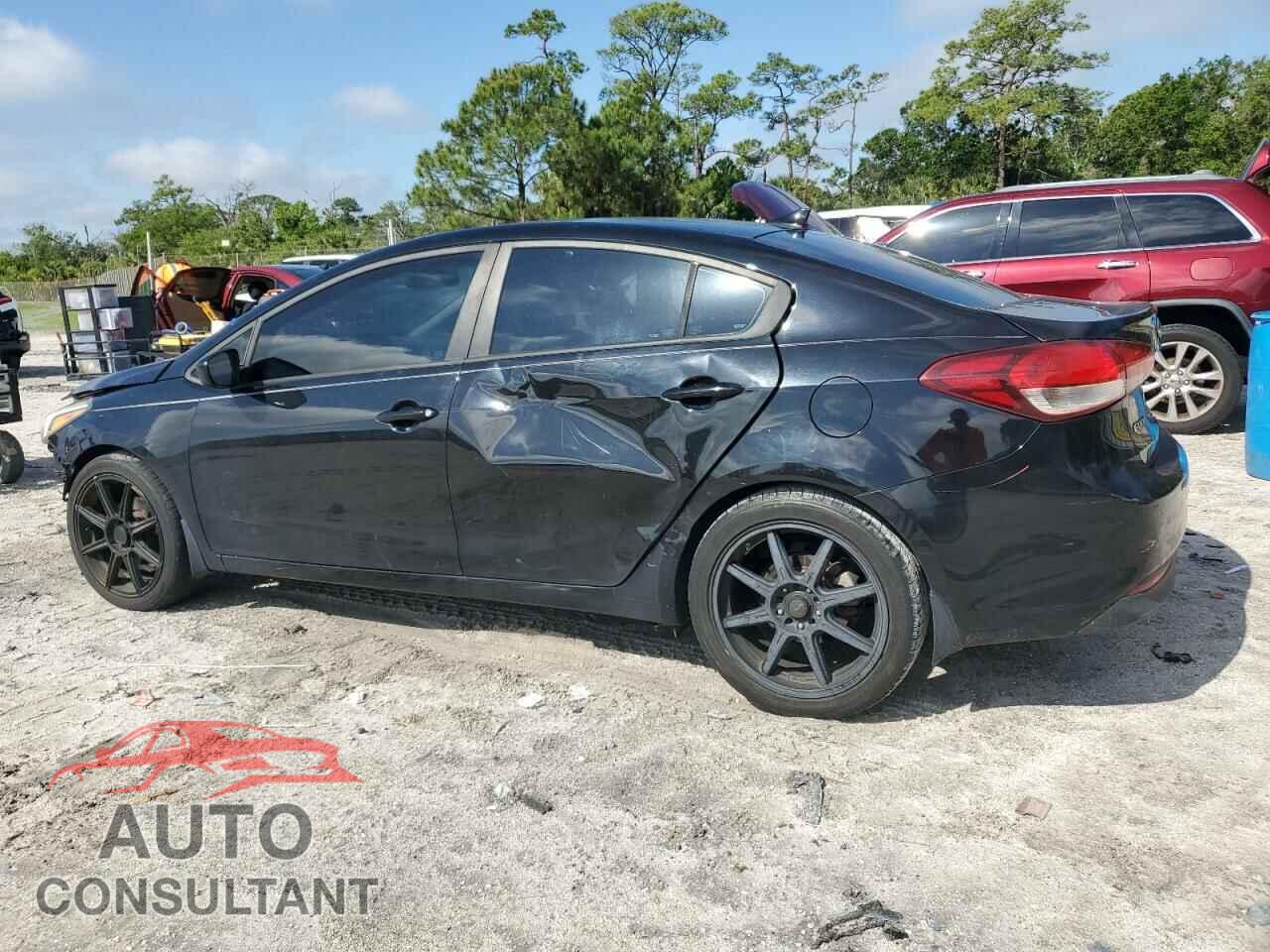 KIA FORTE 2017 - 3KPFK4A71HE018548