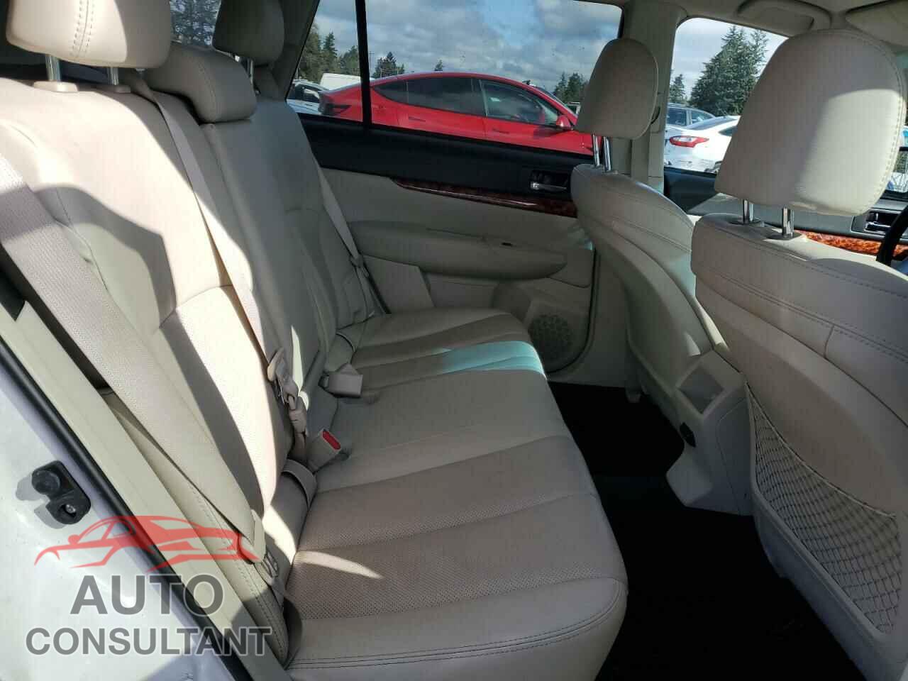 SUBARU OUTBACK 2011 - 4S4BRDJC9B2431129