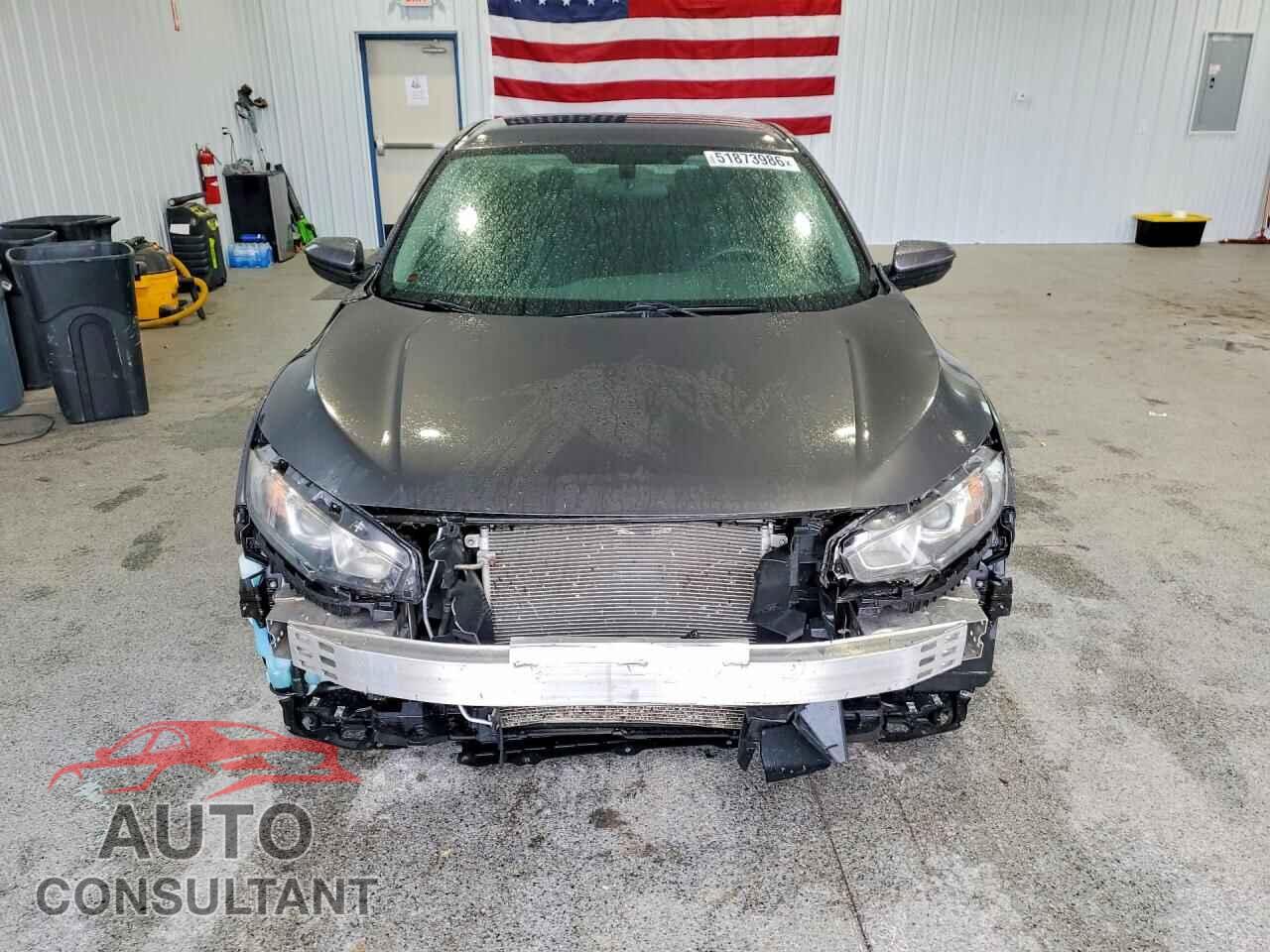 HONDA CIVIC 2017 - 19XFC2F55HE208152