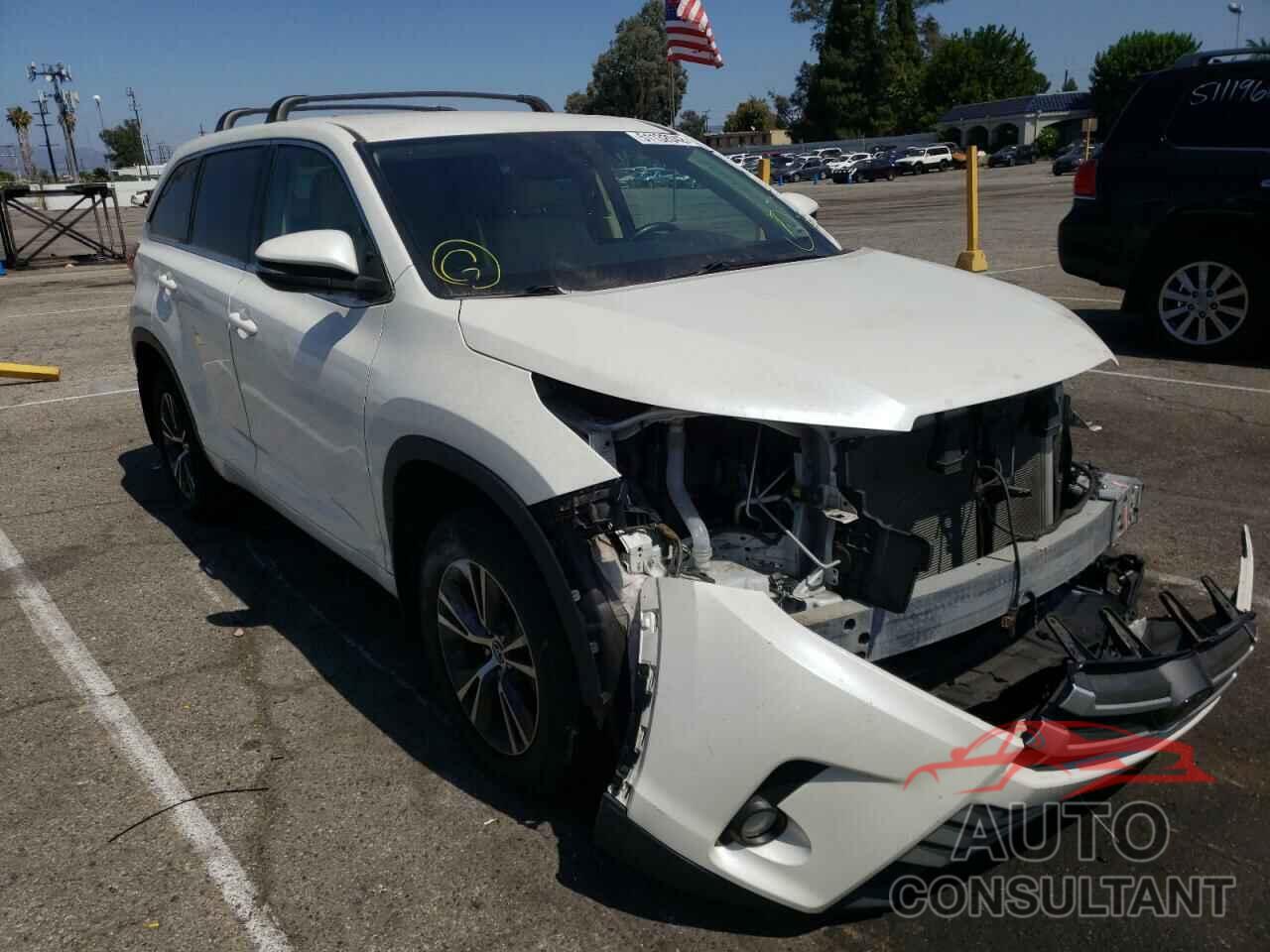 TOYOTA HIGHLANDER 2018 - 5TDBZRFH6JS864887