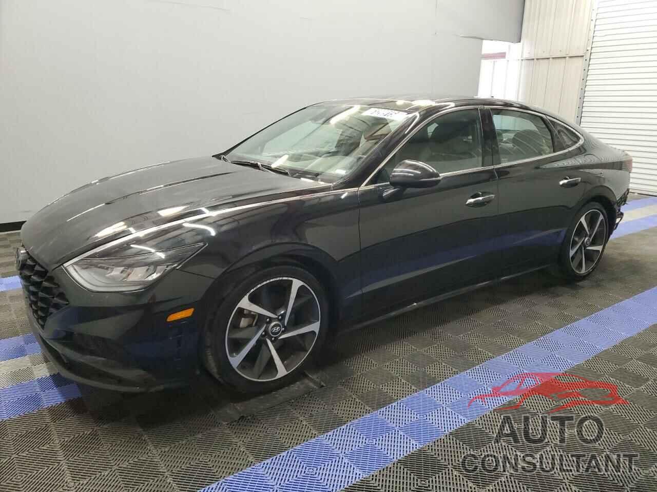 HYUNDAI SONATA 2023 - KMHL44J2XPA272063