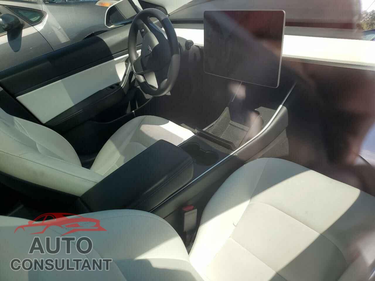 TESLA MODEL 3 2020 - 5YJ3E1EB7LF806728