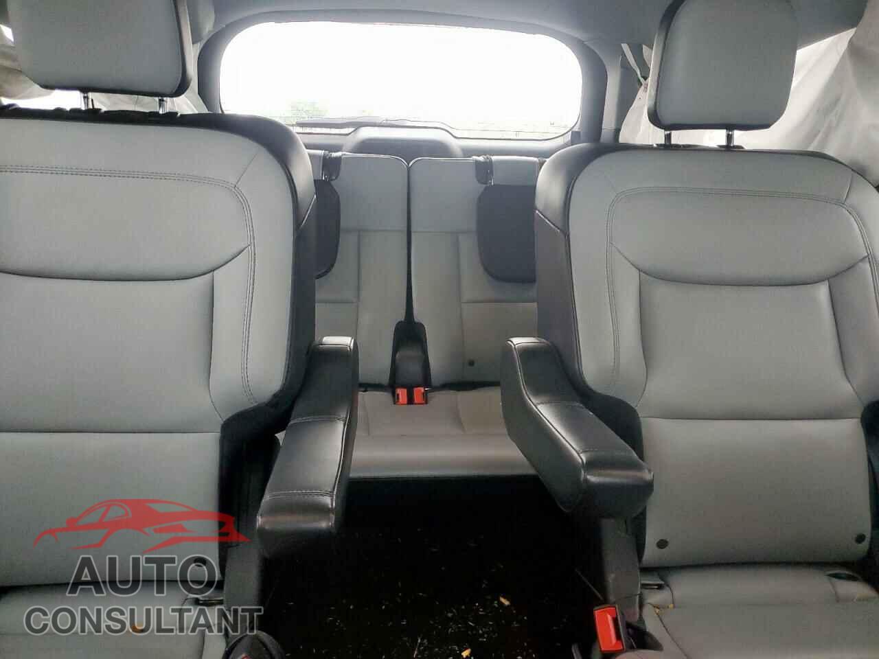 FORD EXPLORER 2021 - 1FMSK7DH1MGC04598