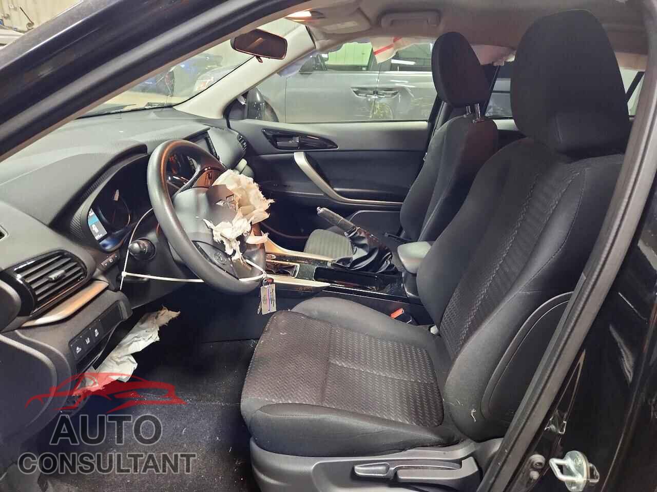 MITSUBISHI ECLIPSE 2024 - JA4ATUAA9RZ006604